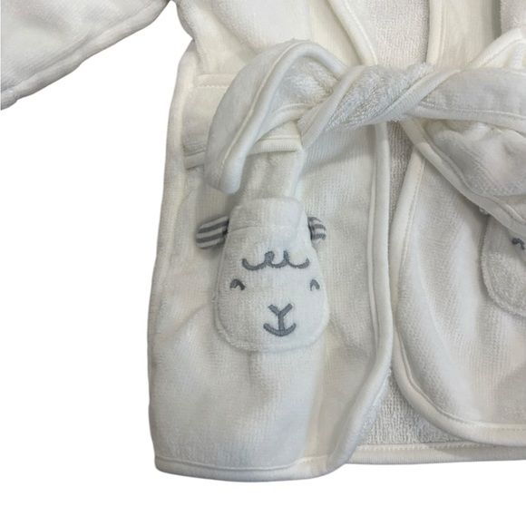 NWOT Carter's Baby 0-9 month White Lamb Hooded Terry Bath Robe Cotton - Picture 2 of 5